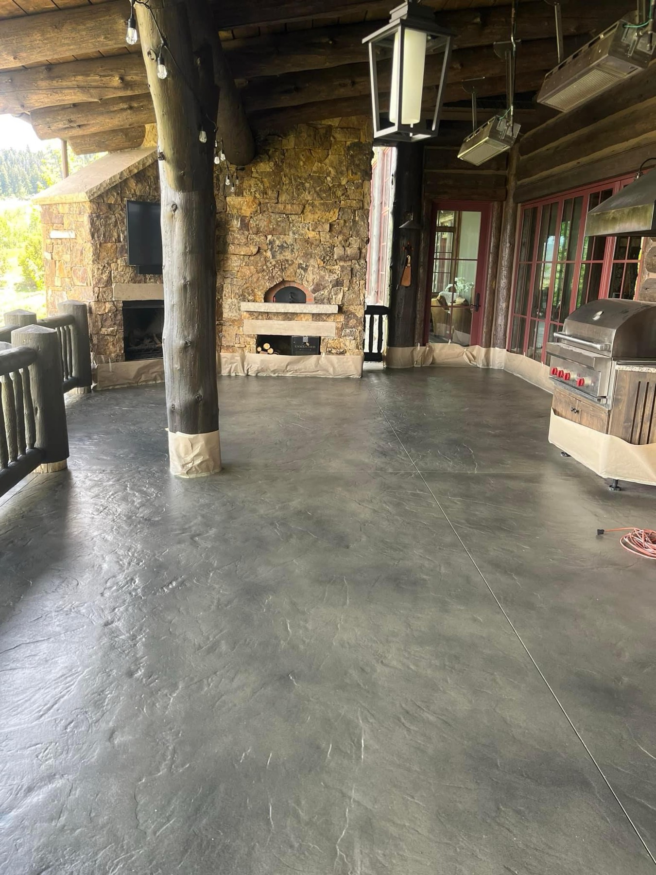 Concrete stain